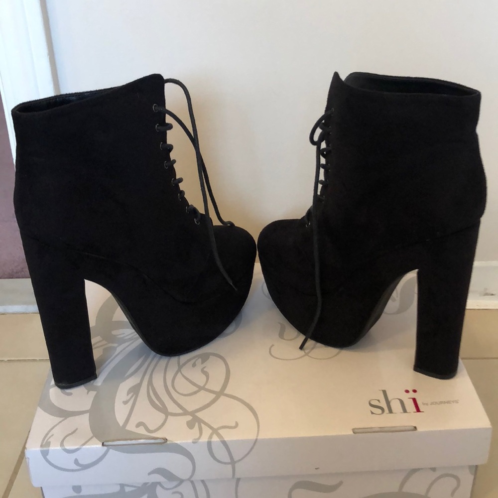 Shi journeys black bootie